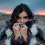 makna-lagu-heart-full-of-scars-rebecca-black