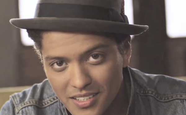 makna-lagu-just-the-way-you-are-bruno-mars-2
