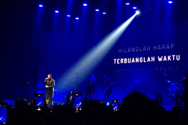 Tur Manusia Tulus Part II Kembali Menyapa Seluruh Penggemar